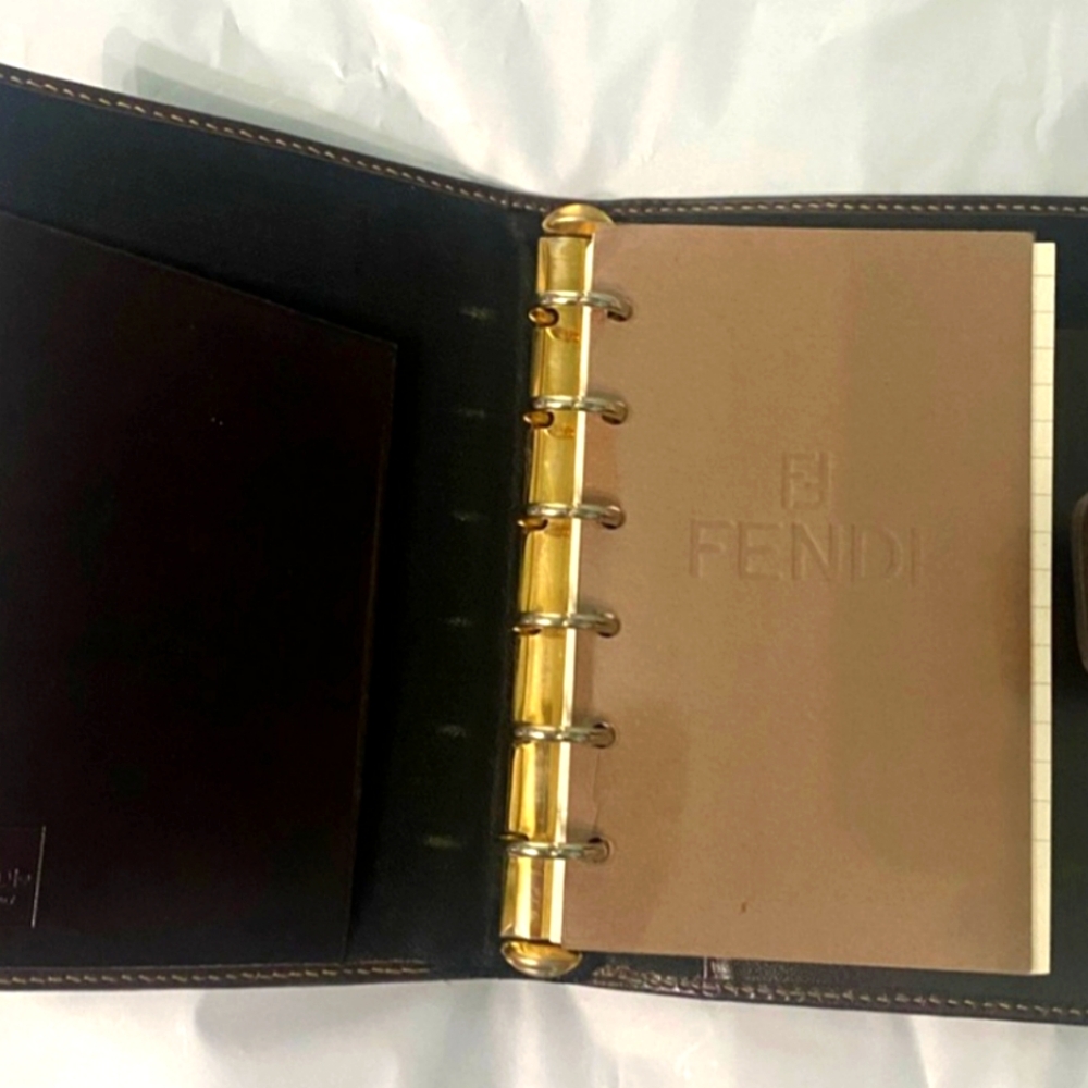 FENDI Zucca Agenda/Planner - Picture 5 of 9